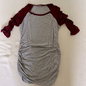 Maternity Raglan tee